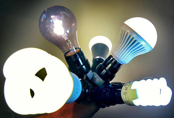 20 percent of US consumers will buy smart LED bulbs