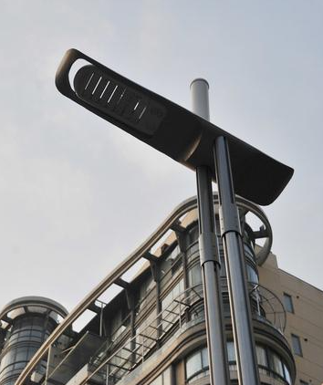 5G smart light poles become the next 100 billion market