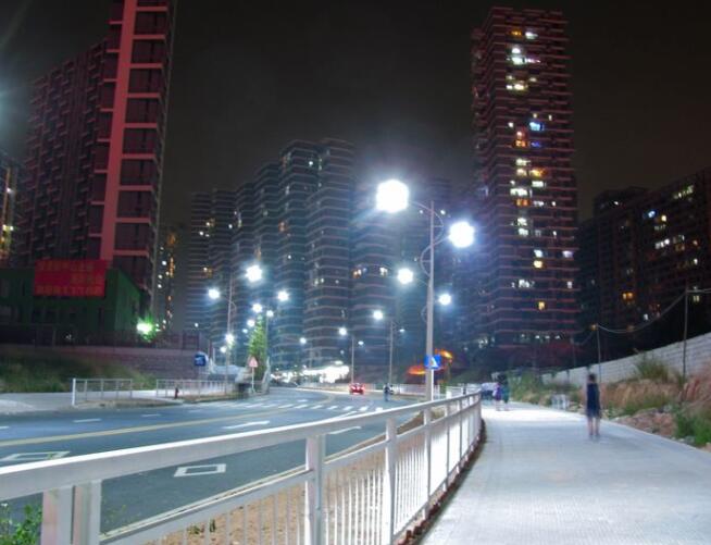 India will replace all traditional street lights for LED street lights in East Delhi