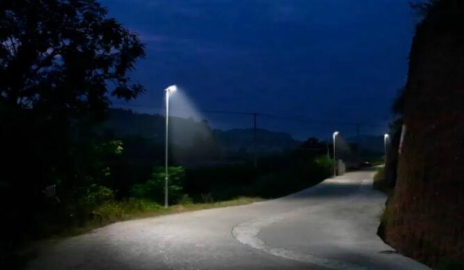 LED-street-lights-light-up-Xingba-Village