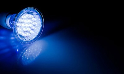 Reduce the cost of accelerating the development of LED lighting