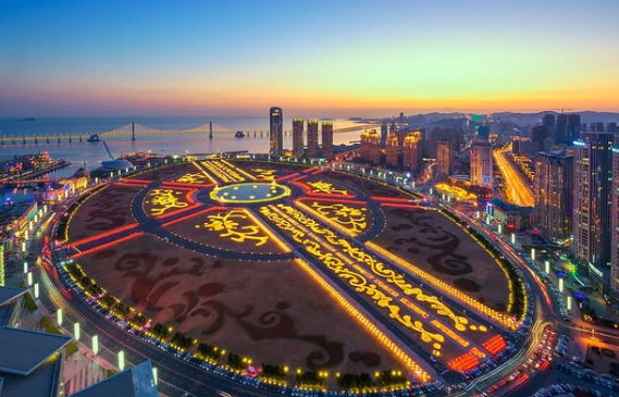 Street lights escort Zhangzidao Town, Changhai County, Dalian