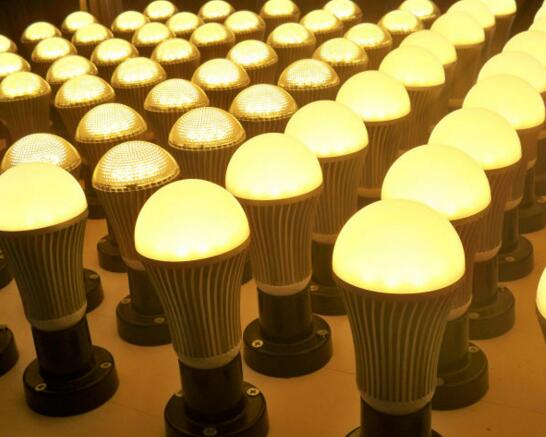 The United States to promote the broken glass LED bulb