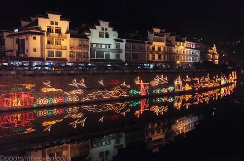 Urban lighting in Gongjing District, Zigong, Sichuan